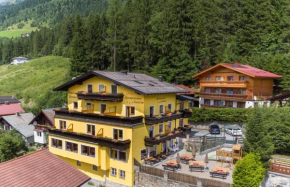 Отель Alpenpension Gastein  Бад-Гаштайн